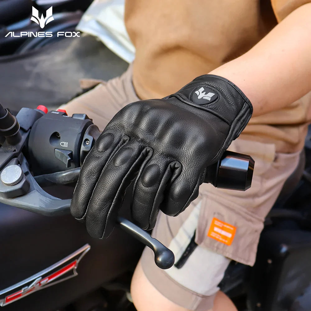 Vintage Leather Motorcycle Gloves